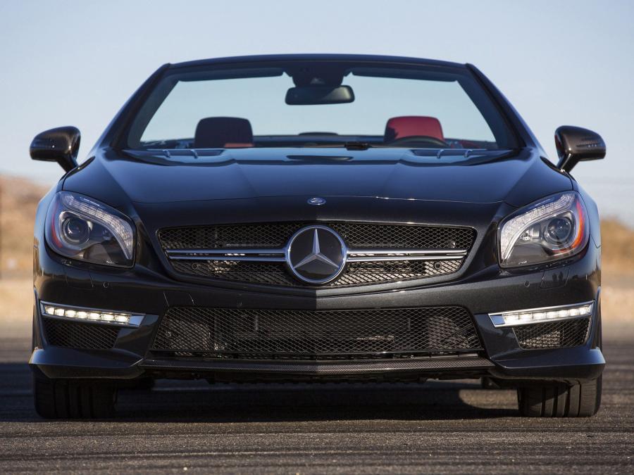  Mercedes-Benz SL63 AMG 2012 года  (US) (фото 3 из 11)
